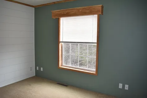 19 Lunar Drive Canaan NH 03741
