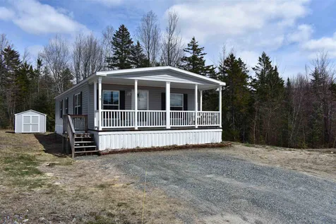 19 Lunar Drive Canaan NH 03741
