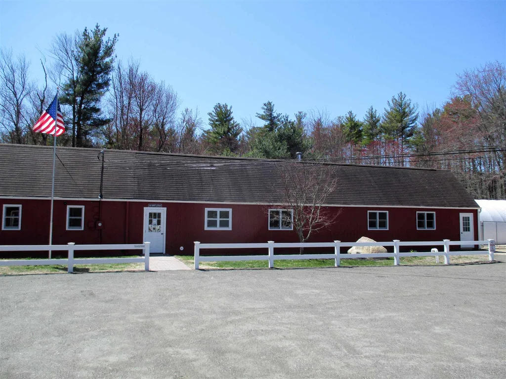 100 Meaderboro Road Rochester NH 03867