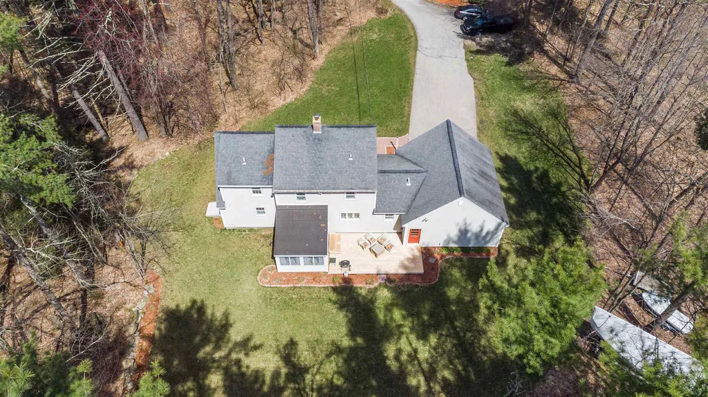 11 Proctor Hill Road Brookline NH 03033