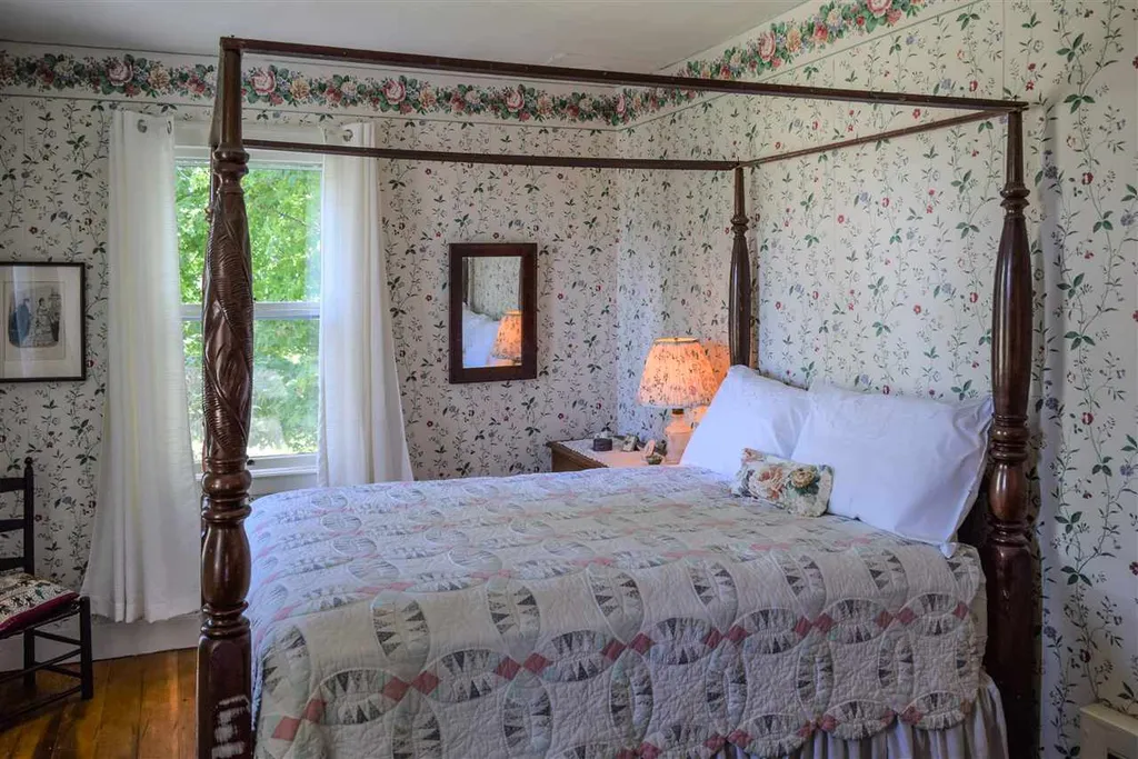 205 Crown Point Road Bridport VT 05734