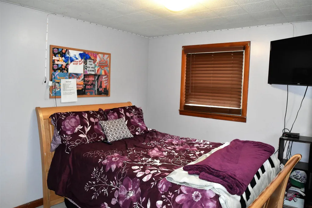 5 Memorial Street Northfield NH 03276