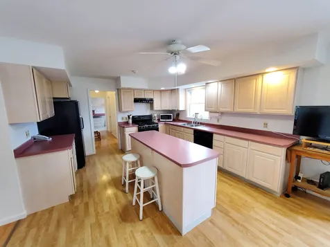 189 Hillwinds North Brattleboro VT 05301