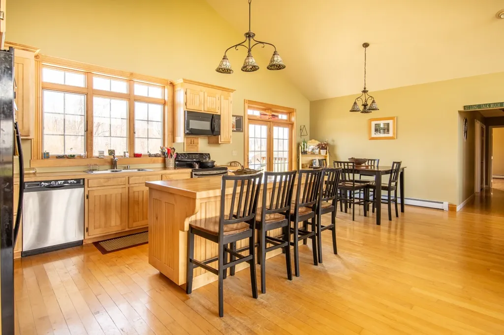 2545 Highgate Road Swanton VT 05478