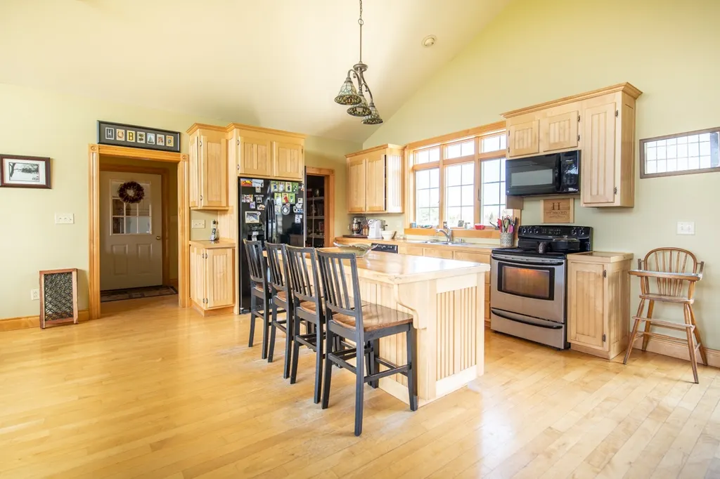 2545 Highgate Road Swanton VT 05478