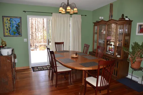 6 Dove Street Wolfeboro NH 03894