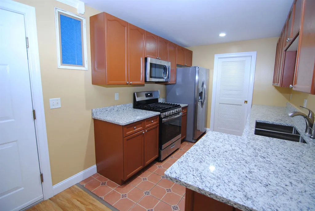 3-112 Maple Ridge Drive Merrimack NH 03054