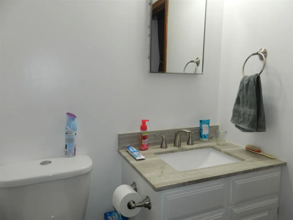 185 Summit Street Franklin NH 03235