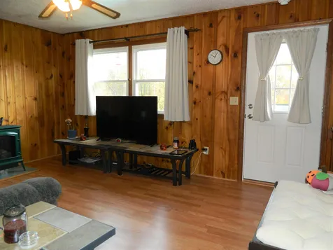 185 Summit Street Franklin NH 03235