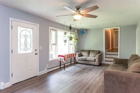 15 Bear Hill Road Newton NH 03858