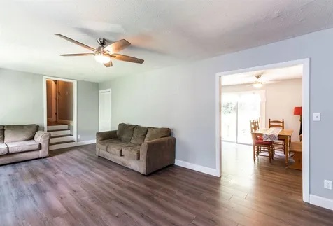 15 Bear Hill Road Newton NH 03858