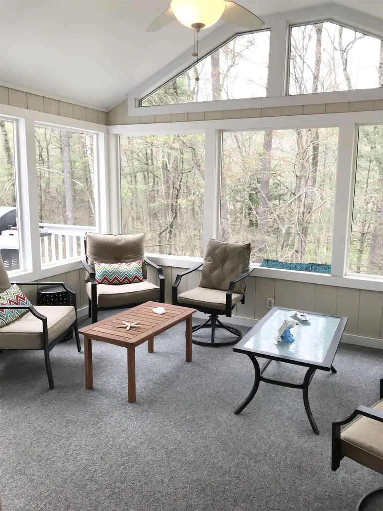 39 Cambridge Drive Merrimack NH 03054