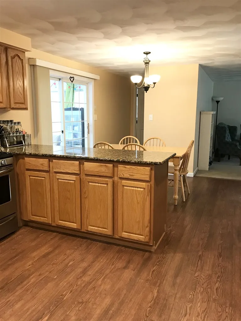 39 Cambridge Drive Merrimack NH 03054