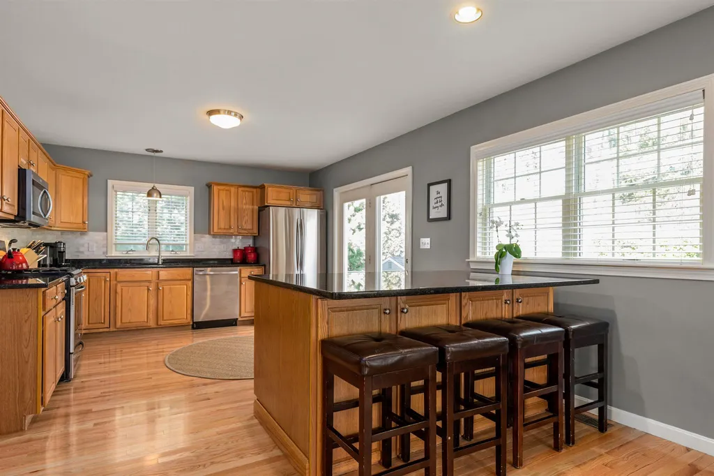 46 Exeter Farms Road Exeter NH 03833