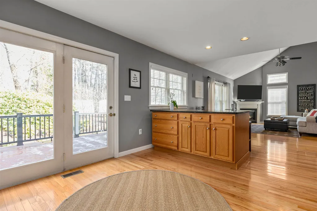 46 Exeter Farms Road Exeter NH 03833