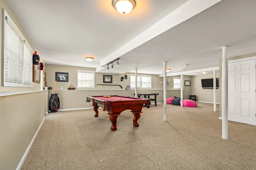 46 Exeter Farms Road Exeter NH 03833