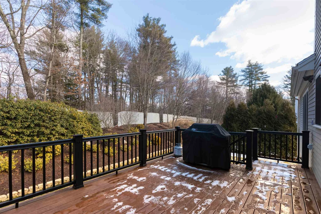 46 Exeter Farms Road Exeter NH 03833