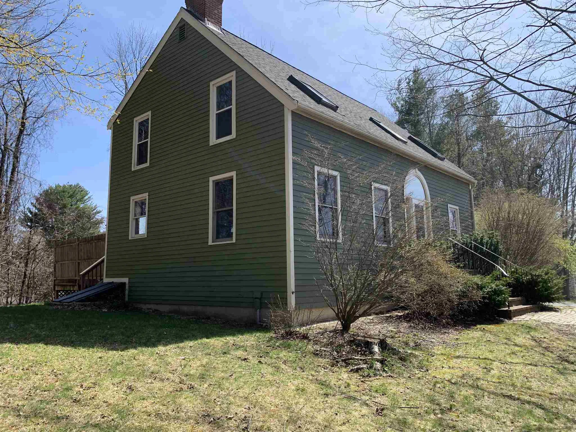 2 Beverly Lane Dover NH 03820