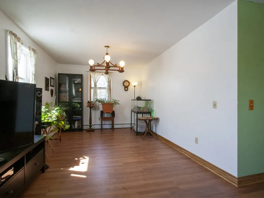 21 Middle Road Milton VT 05468