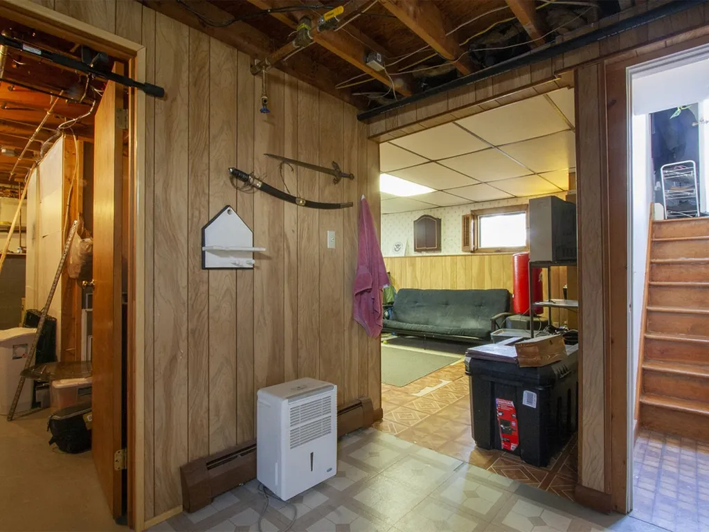 21 Middle Road Milton VT 05468