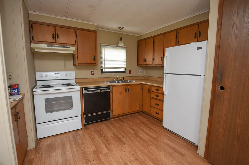 84 Cotton Farm Road Danville NH 03819