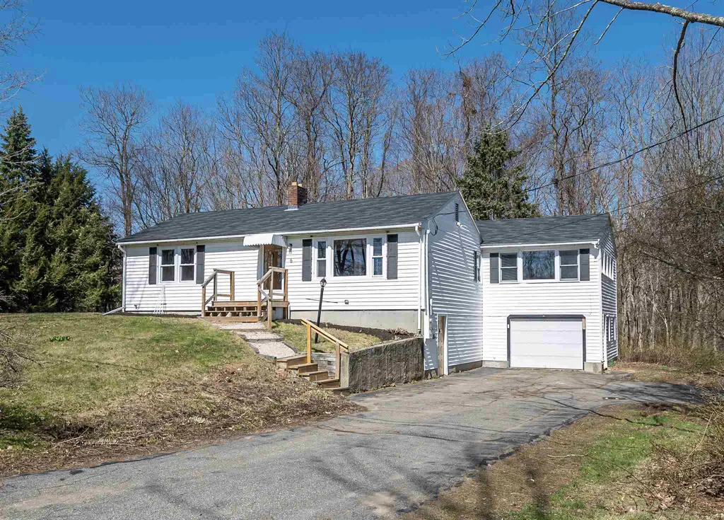 6 Sligo Road Rollinsford NH 03869