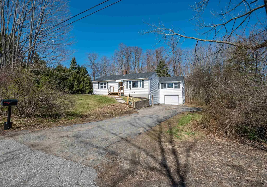 6 Sligo Road Rollinsford NH 03869