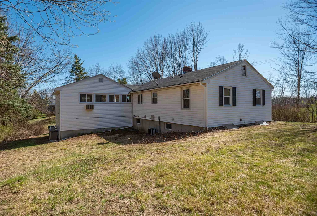 6 Sligo Road Rollinsford NH 03869