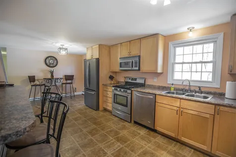40 Nelson Circle Jaffrey NH 03452