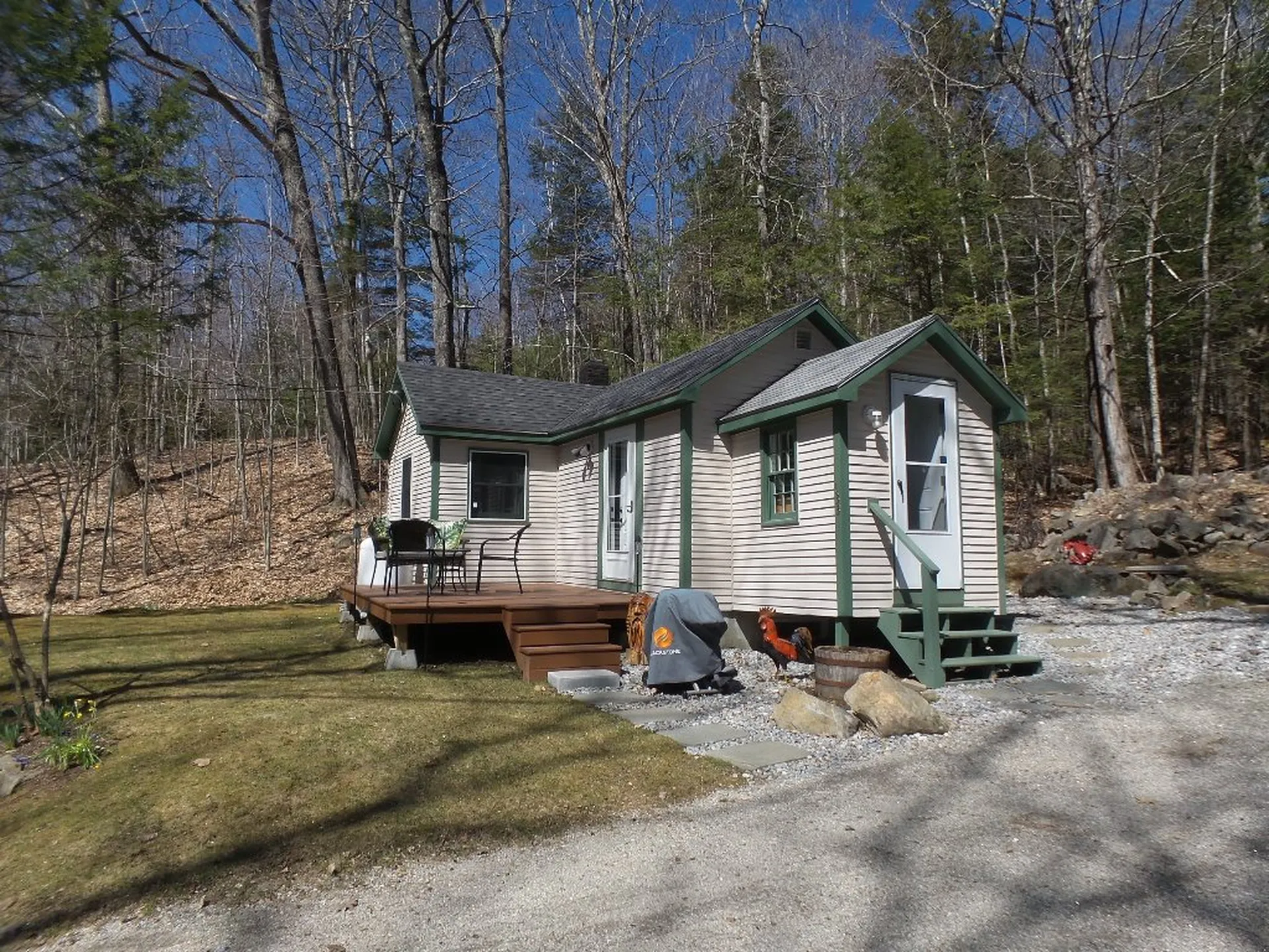 133 Seven Pines Road Holderness NH 03245