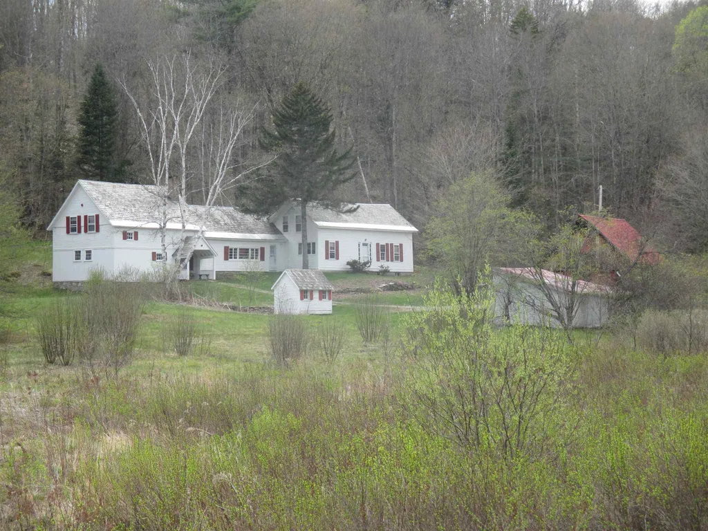 709 Spring Hill Road Londonderry VT 05155