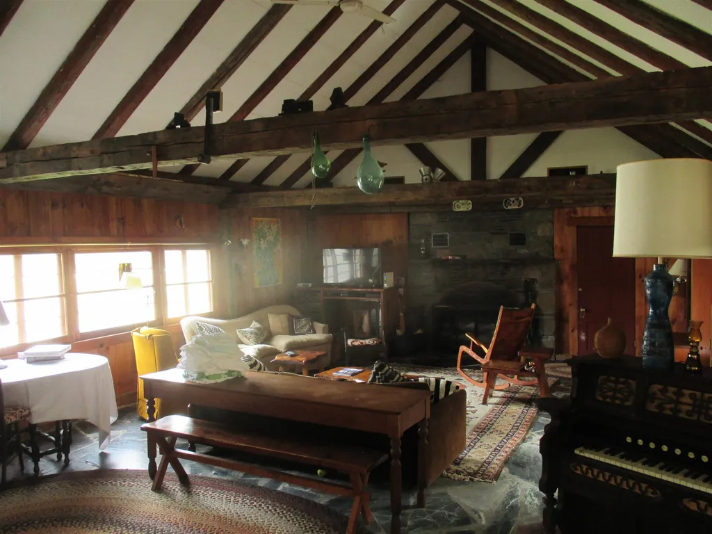 709 Spring Hill Road Londonderry VT 05155