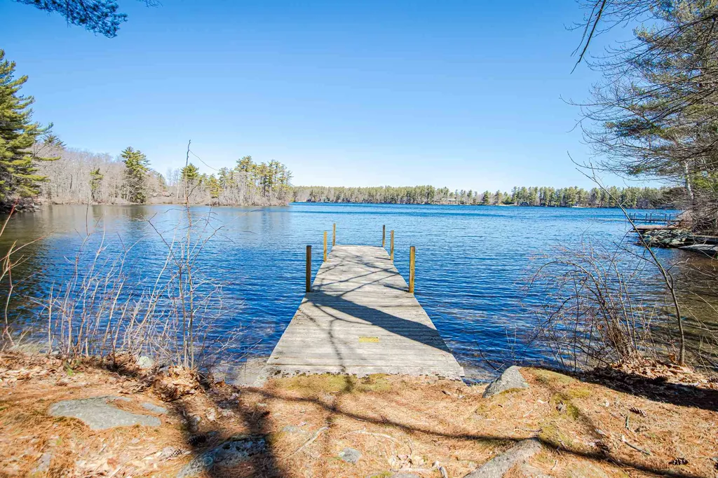 26 Middleton Road Wolfeboro NH 03894