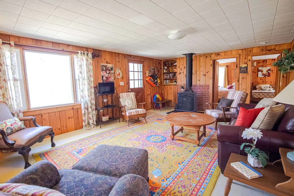 26 Middleton Road Wolfeboro NH 03894