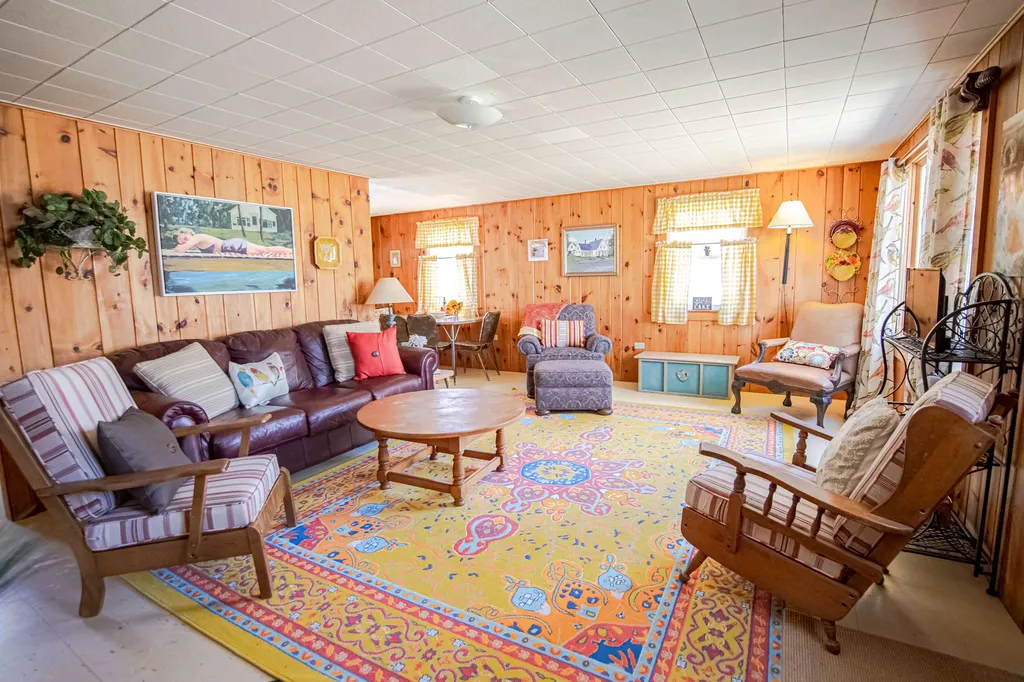 26 Middleton Road Wolfeboro NH 03894