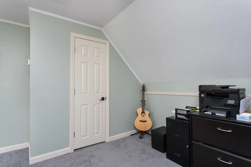 36 Washington Drive Raymond NH 03077