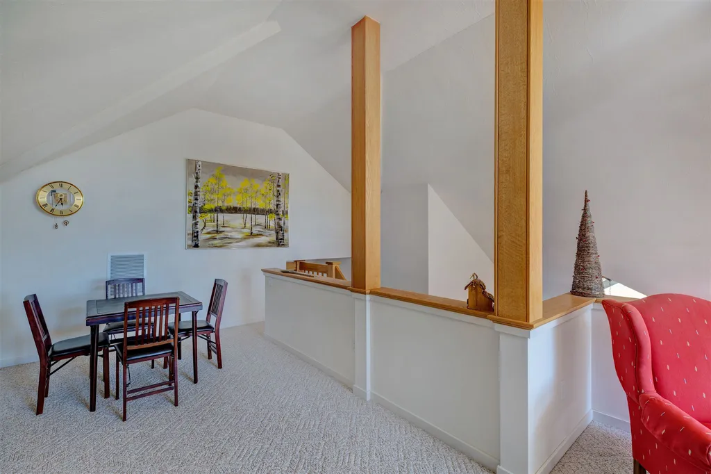 28 Indian Cave Overlook Sunapee NH 03782