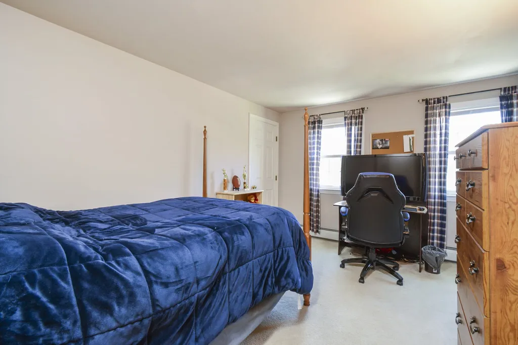 278 Captain Clark Highway Wilton NH 03086