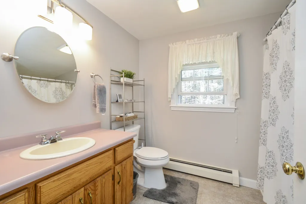 278 Captain Clark Highway Wilton NH 03086