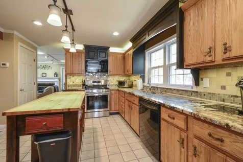 278 Captain Clark Highway Wilton NH 03086
