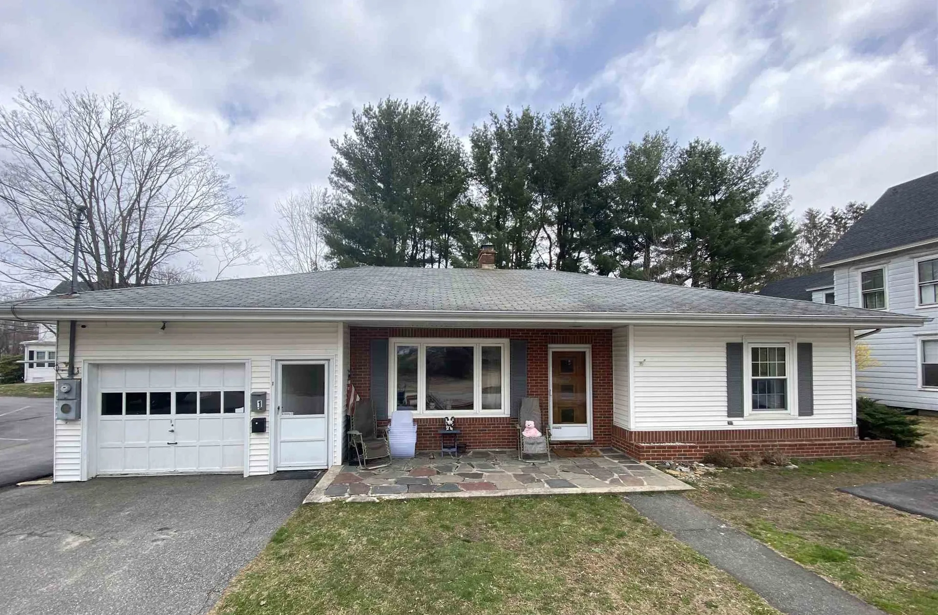 1 Maple Street Newmarket NH 03857