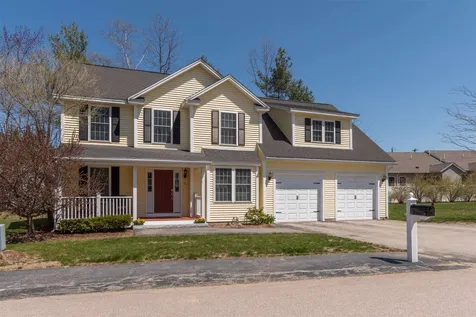 2 Lowther Place Nashua NH 03062
