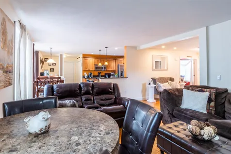 2 Lowther Place Nashua NH 03062