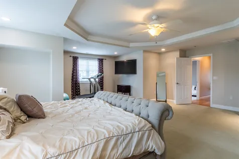 2 Lowther Place Nashua NH 03062