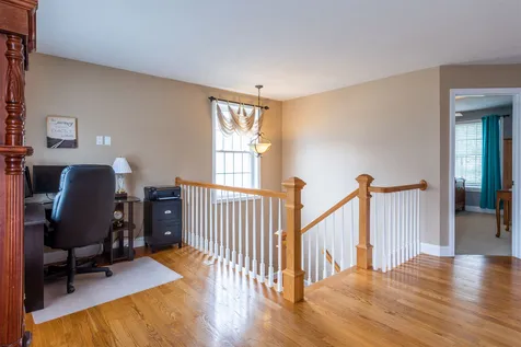 2 Lowther Place Nashua NH 03062