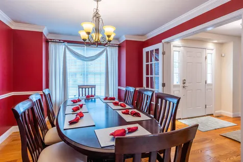 2 Lowther Place Nashua NH 03062