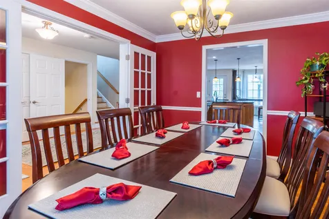 2 Lowther Place Nashua NH 03062