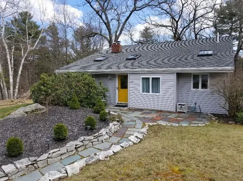 107 Hackett Hill Road Hooksett NH 03106