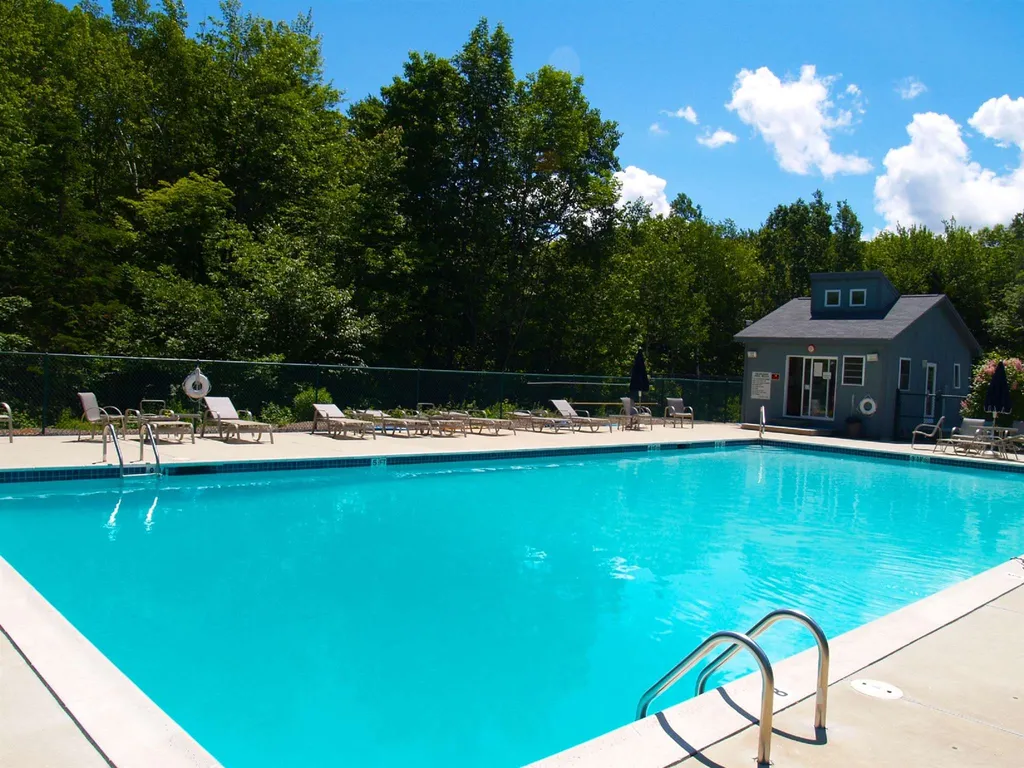 51 Upper Skijor Steppe Drive Sunapee NH 03782