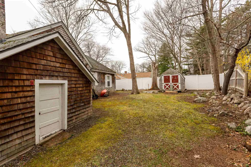 31 Big Rock Road Rye NH 03870